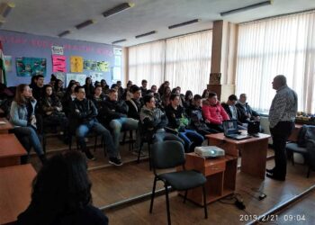 Криминалист съветва ученици как да се предпазят от дрогата