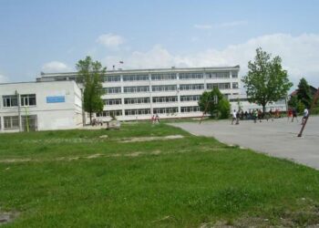 Всички шуменски училища имат свободни места преди трето класиране