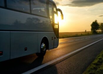 Община Стара Загора осигурява автобуси за спектакъла „Моление“