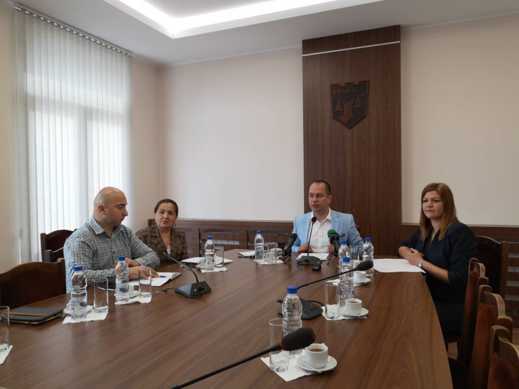 Двойно повече пари за футбол иска кмет 1 55 14