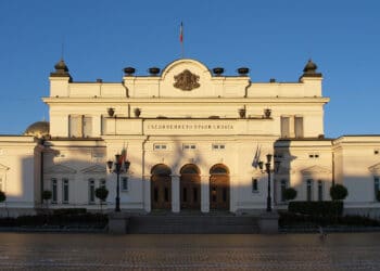 Законът против корупцията мина на първо четене в НС