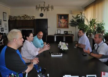 Виртуозни пианисти се срещнаха с кмета на Русе