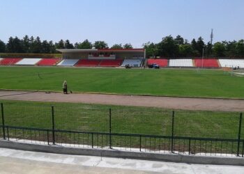Пускат едновременно поръчките за стадионите на „Ботев” и „Локомотив”