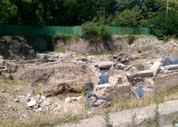 Археологическите разкопки в центъра на Пловдив обраснаха в бурени