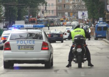 Масирана спецакция блокира част от центъра на София, има задържани (ПОДРОБНОСТИ)