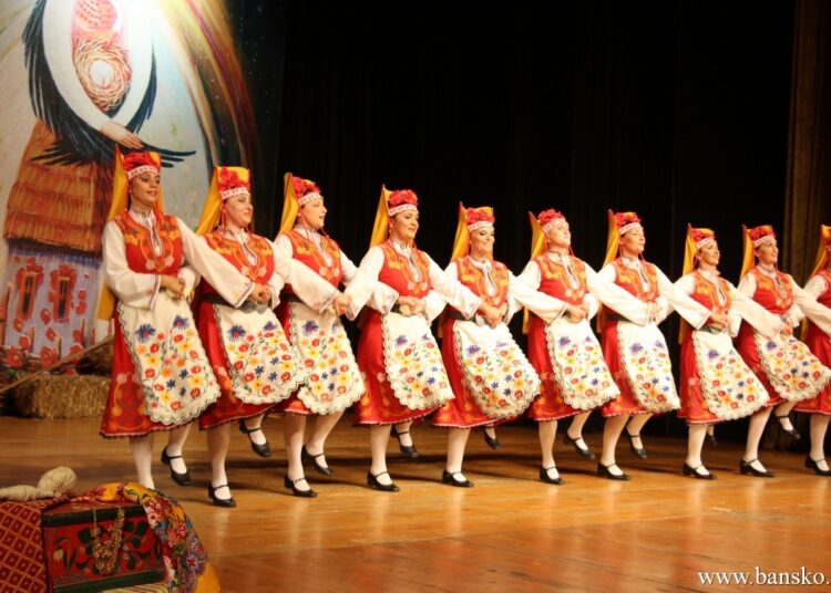 „Бански фукли” с вълнуващ концерт за 10-г. юбилей 1 6 99