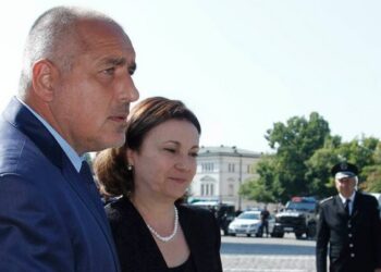 Бойко Борисов е една от възможностите за президент, обяви Румяна Бъчварова