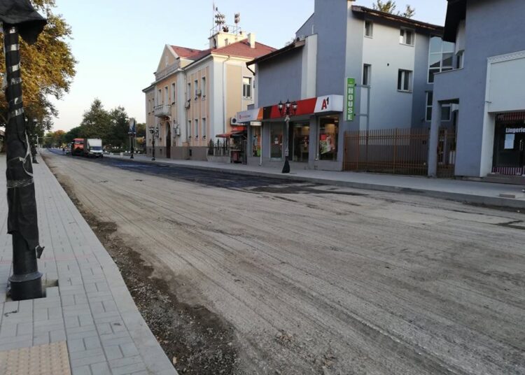 Ремонтът на центъра в Козлодуй - на финалната права 1 69167083 1411955642290784 5852332161335558144 n