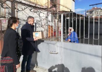 Помогнаха с над 150 пакета храна на пенсионери и социално слаби