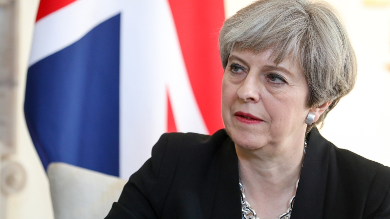 Мей спечели още две седмици по преговорите за Brexit 8 Мей спечели още две седмици по преговорите за Brexit