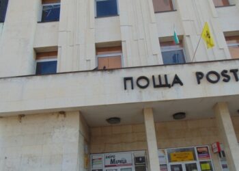 Български пощи ще доставя пратки и на клиенти на OLX