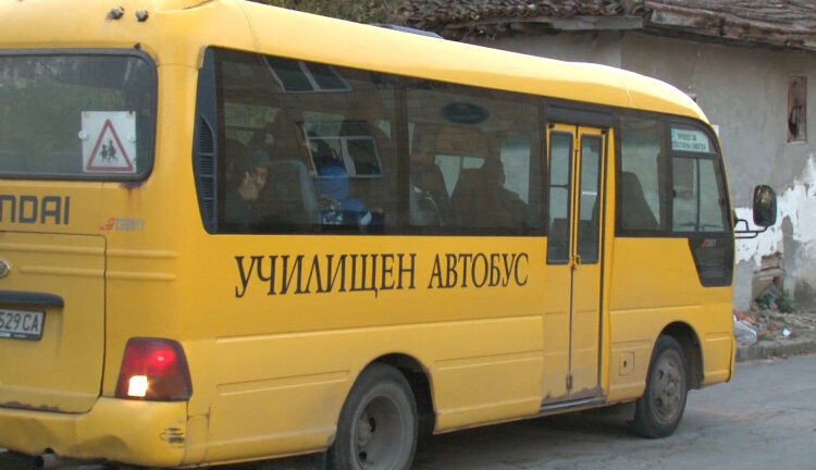 Камери следят за сблъсъци в училищни автобуси 1 768x432 1 6