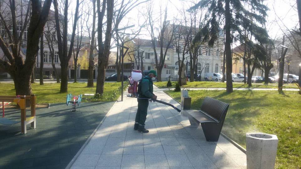 Приспособиха техника за масова дезинфекция във Враца