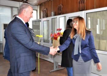 Кметът на Видин поздрави 180-те си служителки
