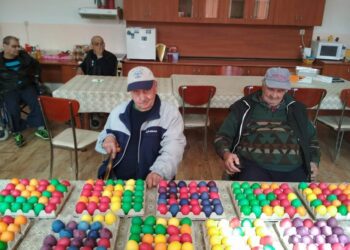 Девненци празнуват Великден в градския парк
