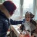 Кмет обиколи с подаръци домовете на самотни пенсионери