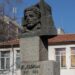 Лъвски скок за Апостола