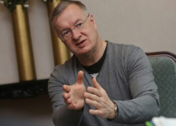 Кметът трябва да има собствен път, но заедно с хората