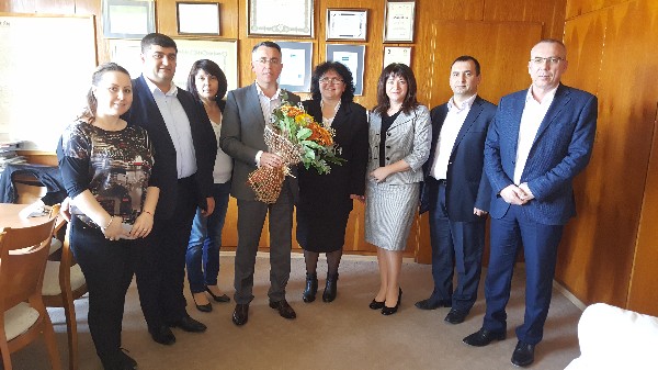 Хасан Азис пое отново управлението на „Белия кораб“