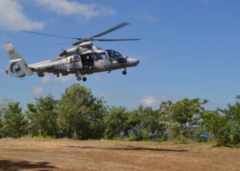 Спряха полетите на военноморската авиация