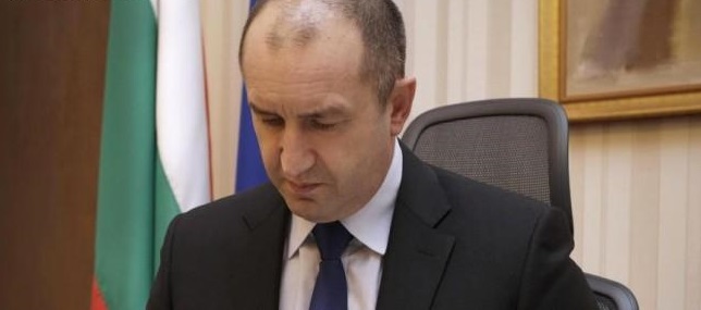 Радев с вето за концесиите