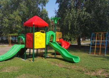 “Звънче” се снабди с нови съоръжения за игра 