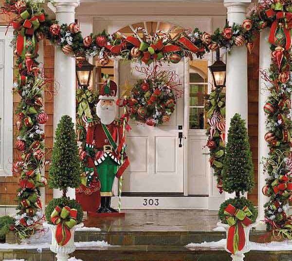 Стартира конкурс „Коледно Хасково“ 1 DIY Christmas Porch Ideas 8