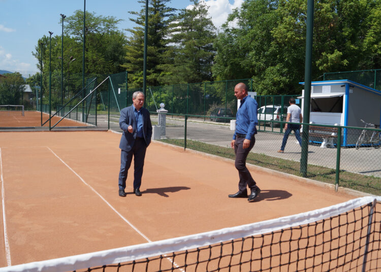 4 нови тенис корта чакат спортисти в Търговище 1 DSC01481