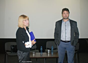 Учители обсъждат проблеми в образователния сектор