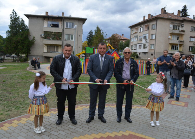 Павликени има нови спортна и детска площадки 1 DSC 0124