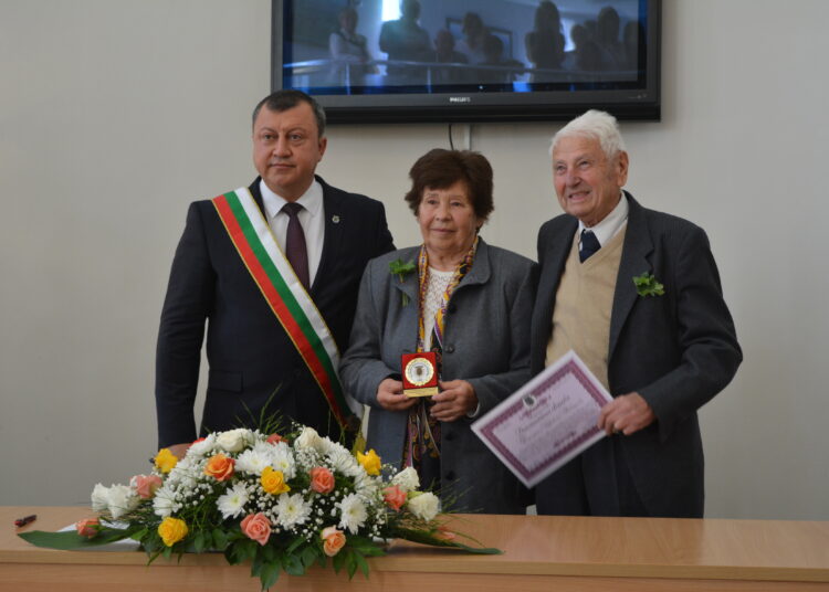 Семейство вдигна диамантена сватба в Павликени 1 DSC 0178 2