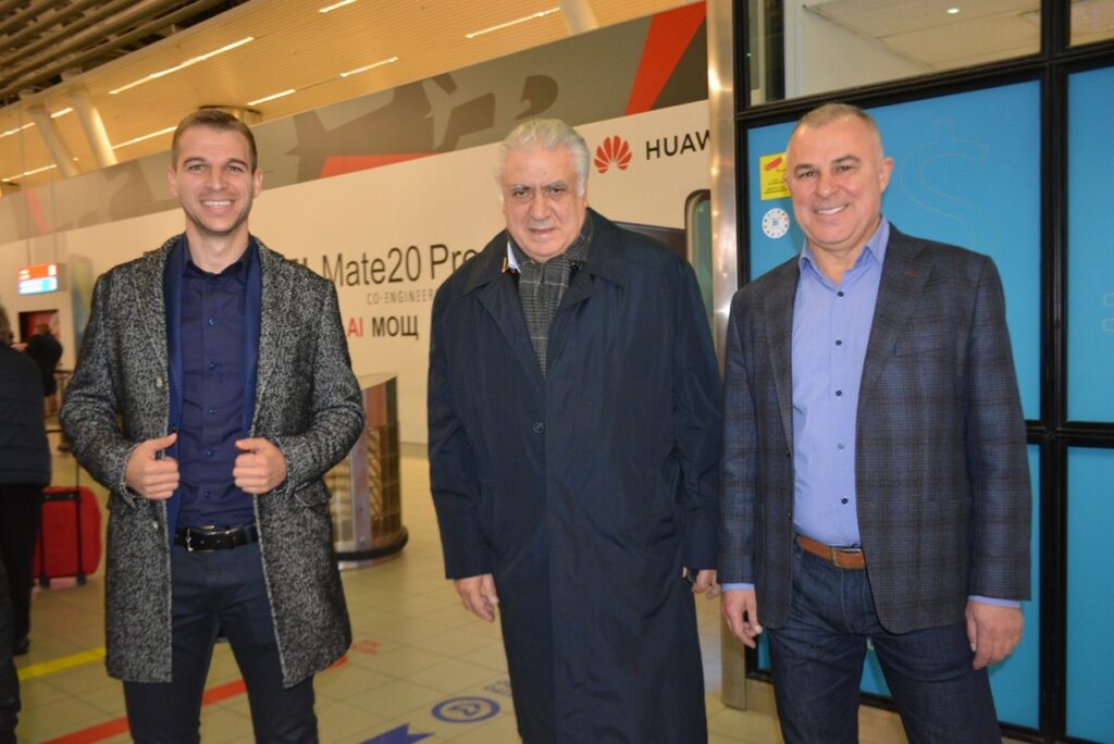Лоренцо Санс ще изненада феновете на футбола 1 DSC 0213 1
