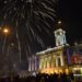 С Дивна палят светлините на коледната елха в Сливен