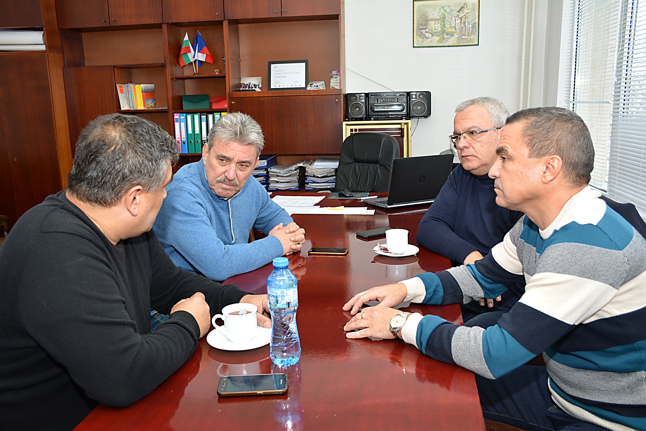 Решават проблема с тока в Роман