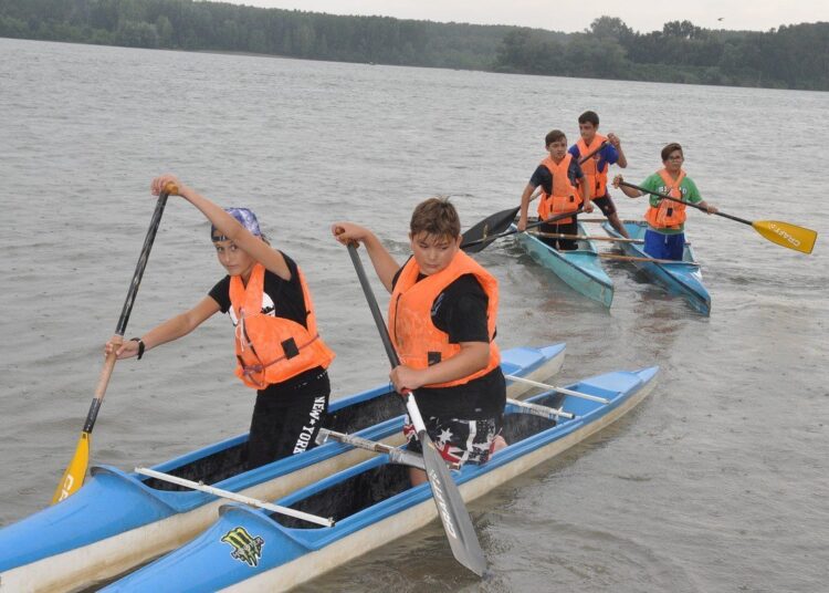 Парад на лодките тръгна по Дунав при Видин 1 Dunav den 2018 1