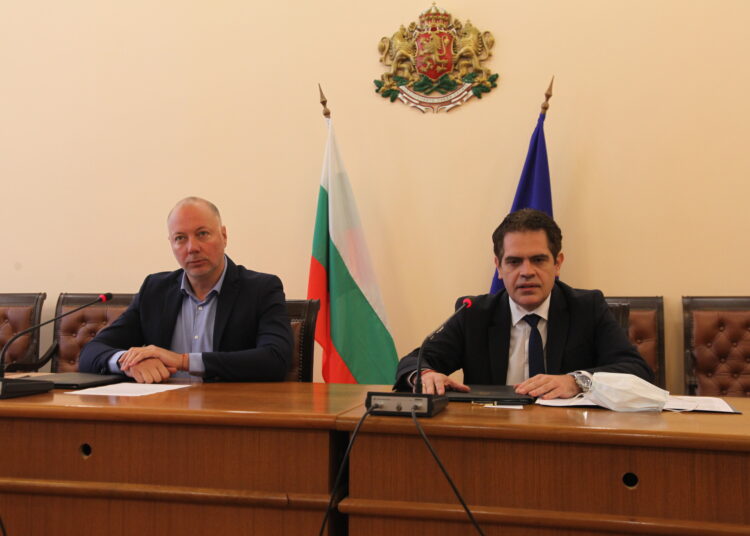 Подпомагат автобусните превозвачи с 30 млн. заради Covid 1 IMG 0050