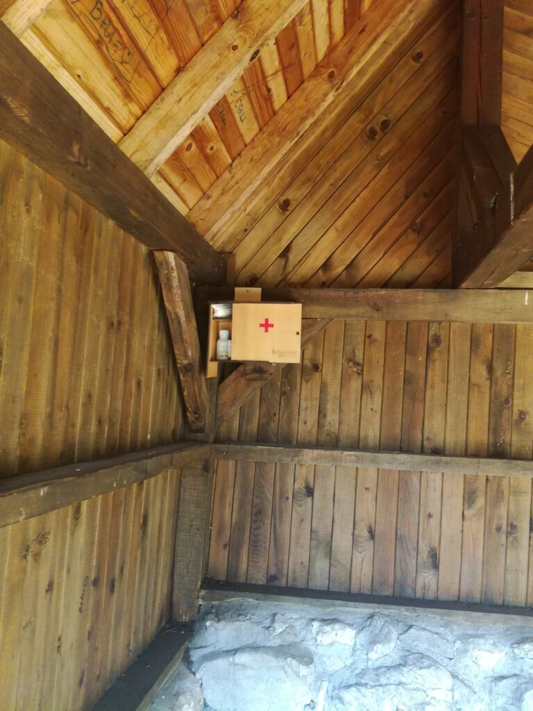 Горски аптечки помагат на туристи в Балкана 2 IMG 20170802 090724