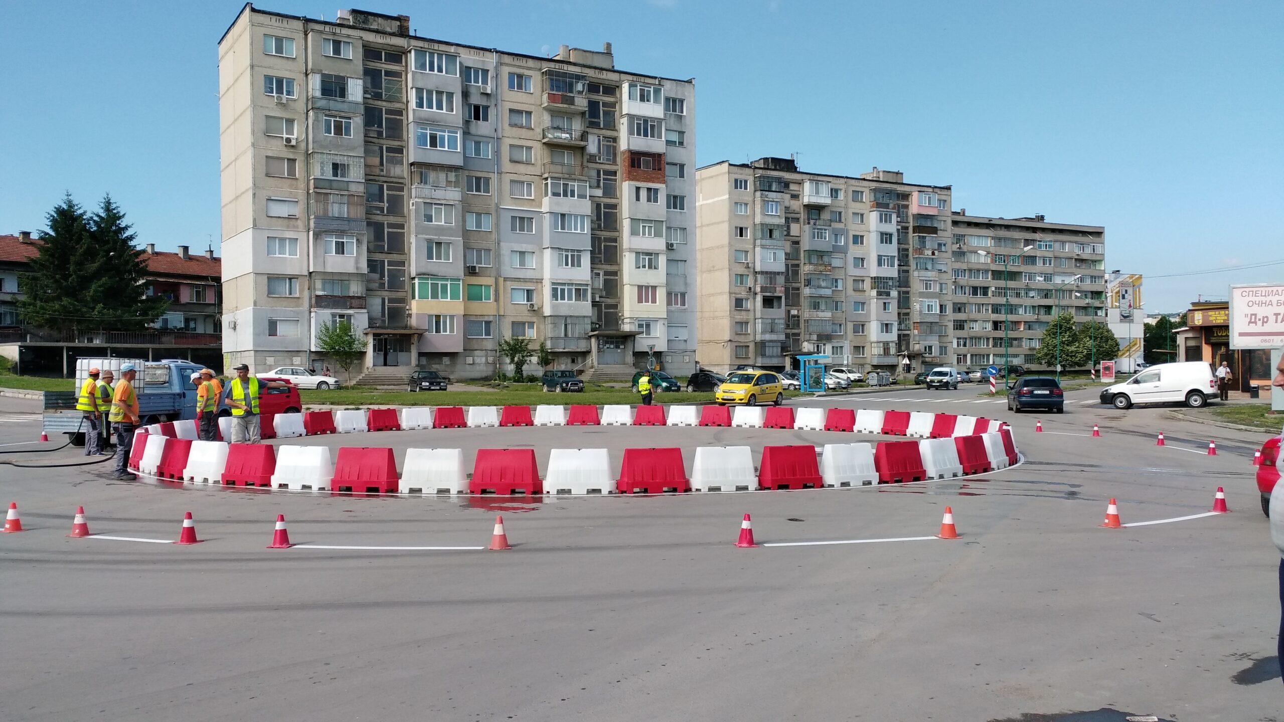 Паркингите в Търговище отново стават платени 8 Паркингите в Търговище отново стават платени