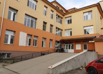 Общинска болница приема пациенти с Covid-19 от цяла област