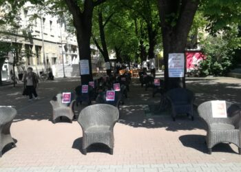 С “протестни” столове в Кюстендил ресторантьори поискаха 5% ДДС