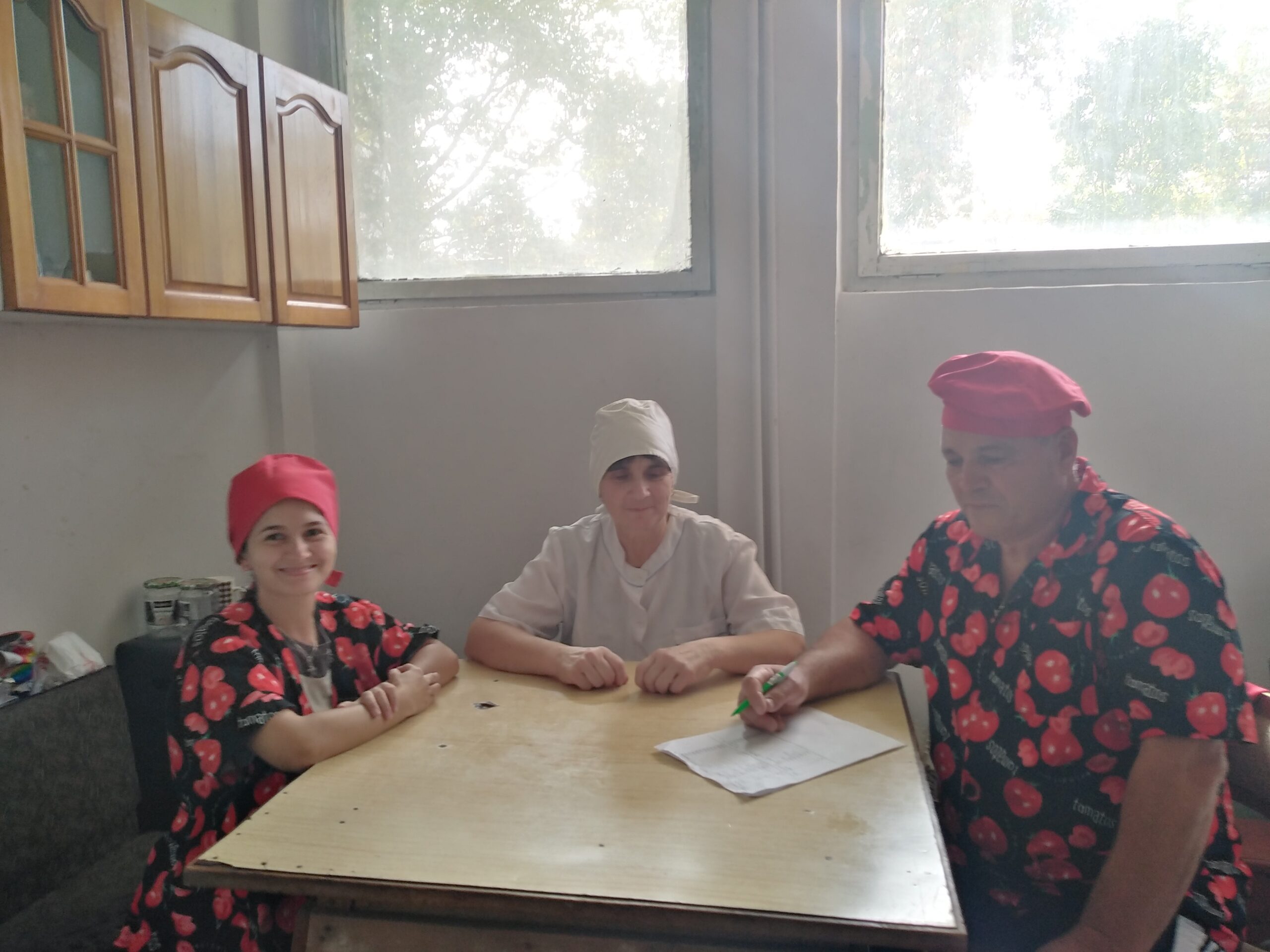 Продължава програмата „Топъл обяд“ в Болярово