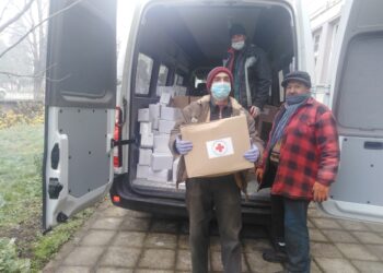 Раздадоха храна на крайно нуждаещи се
