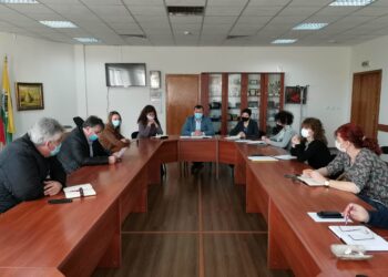 Отварят магазините в Павликени
