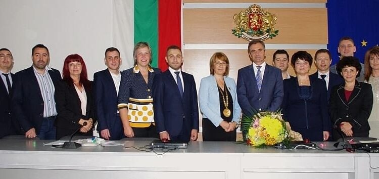 Съветници дариха модерна техника на болницата в Казанлък 1 IMG 5583
