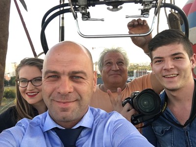Кмет полетя с балон над АМ “Тракия”