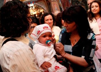 Игуменът на Троянския манастир отслужи молебен за чадородие