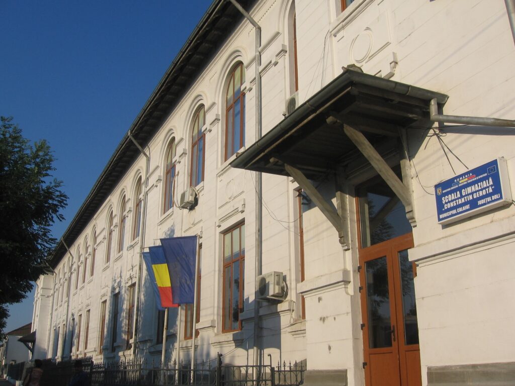 Kalafat gimnazia 1