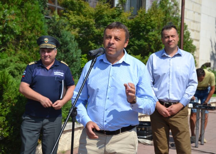 Кметът на Благоевград забрани събирането на пари от родители в детските градини 1 Kambitov 1