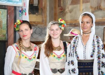 Капитановци пее, танцува и се весели 