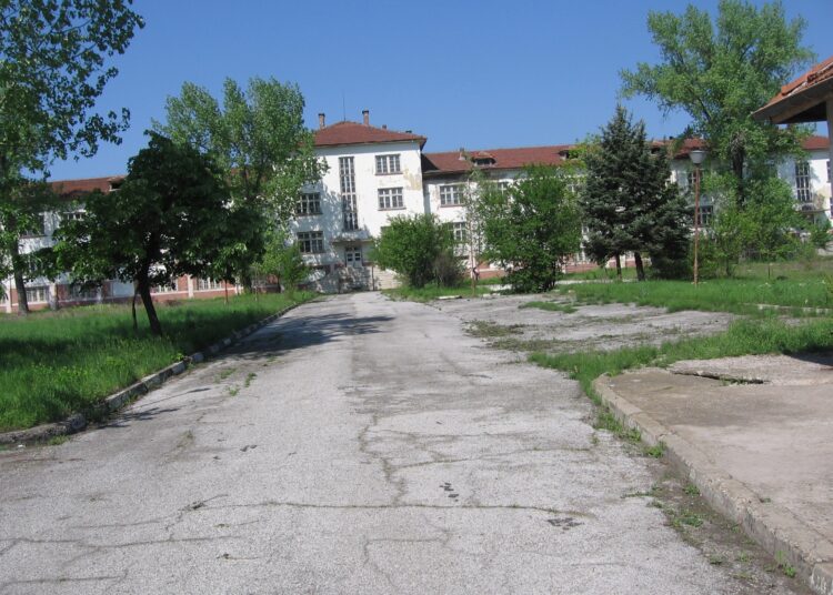 Kazarmata 1